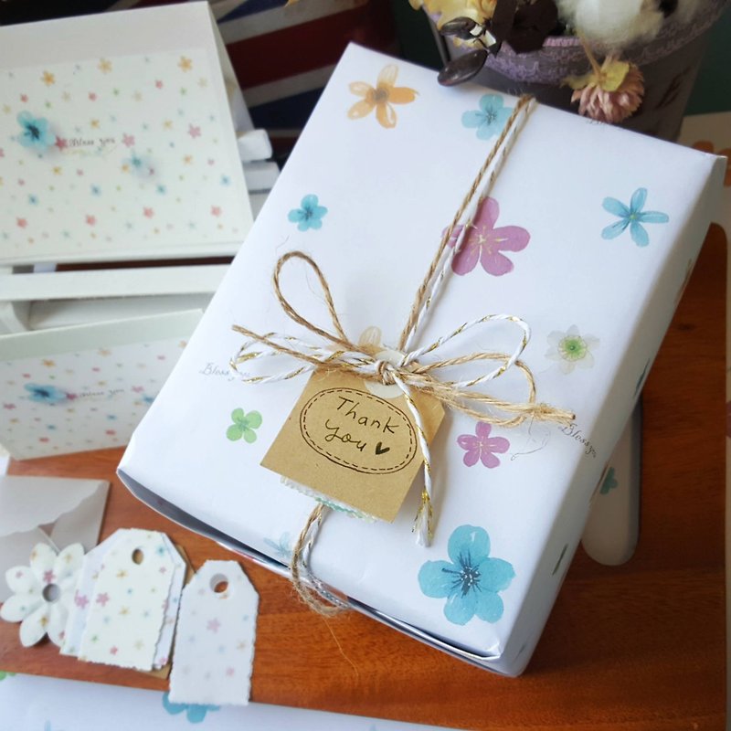 Fairy pill hand-painted flowers and colorful wrapping paper (single) - วัสดุห่อของขวัญ - กระดาษ 