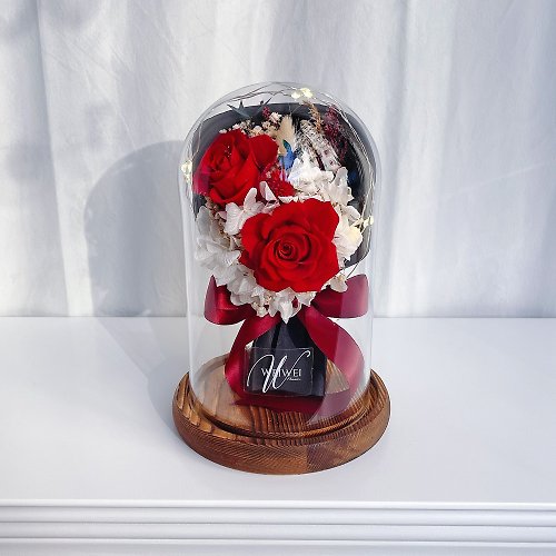 WEIWEI FLOWER 威威花藝設計 母親節禮盒/客製化禮物 LED玫瑰花束永生花鐘罩 -寶石紅