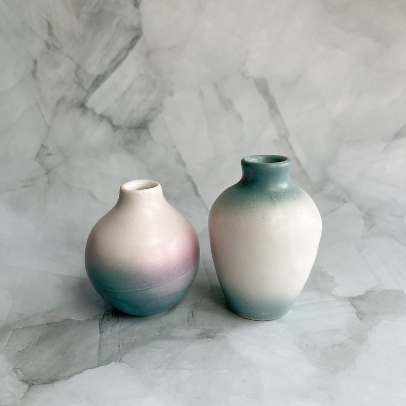 Ceramic vase - เซรามิก - เครื่องลายคราม หลากหลายสี