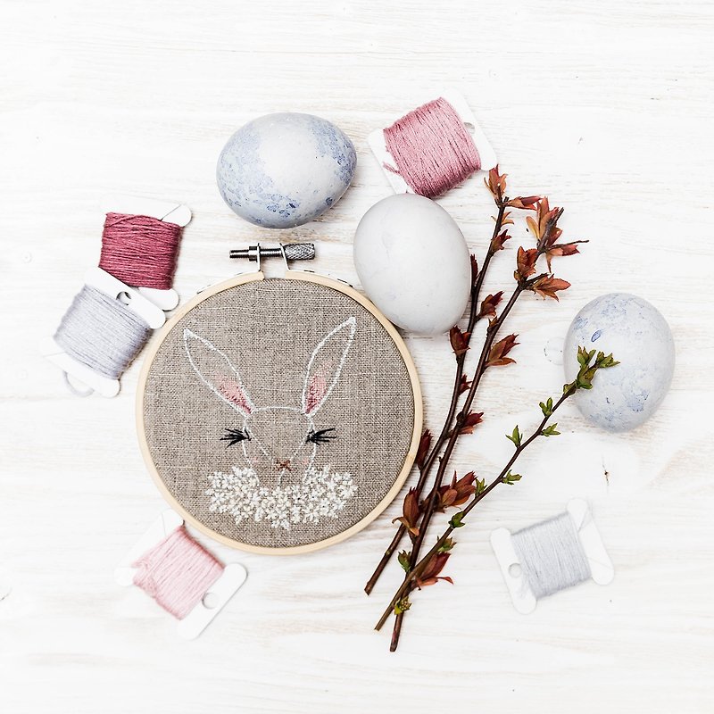 Embroidered bunny in bamboo hoop. Bunny with flower collar.