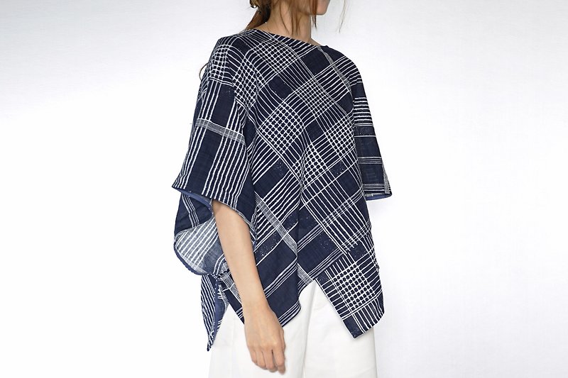 OUD Original. 100% Cotton 3/4 Sleeve Kimono Wrap Blouse