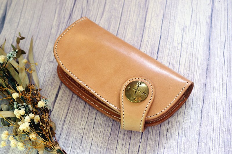 Natural leather wallet (Button type) - กระเป๋าสตางค์ - หนังแท้ สีกากี