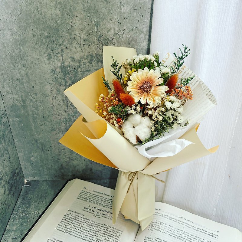 【Graduation Bouquet】School of Bioagriculture|School of Education|Graduation Flowers|Graduation Dry Flowers|Fast Shipping