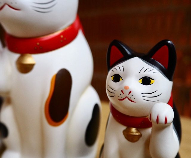 顔が美しい ヴィンテージ招き猫 白