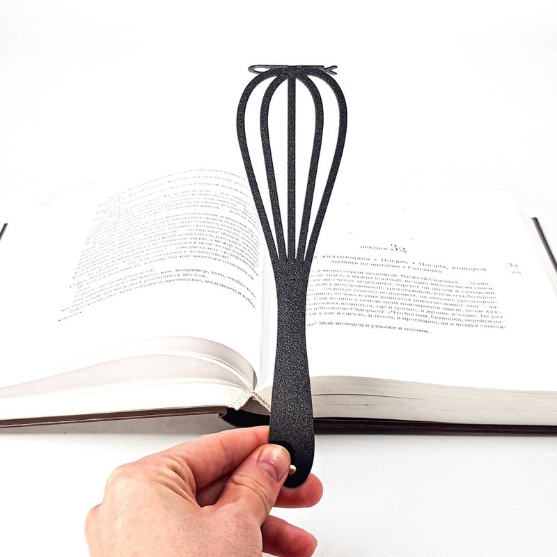 Whisk shaped metal bookmark in black steel - 書籤 - 其他金屬 黑色
