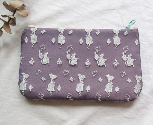 爱丽丝收纳包 - 设计师 幸会 绣 蕾丝文创 | pinkoi