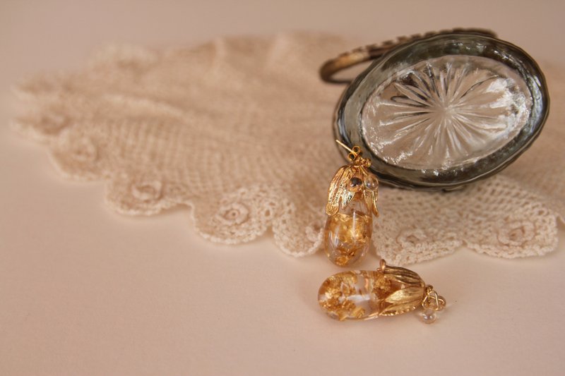 耳環 飾品 花耳環 花辦耳環 珍珠耳環 乾花耳環 少女風 日系作品 - 耳環/耳夾/耳骨夾 - 植物．花 金色
