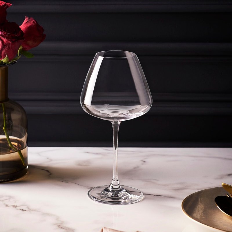 Lucaris lead-free crystal red wine glass Elegant Red 590ml Desire series - แก้ว - แก้ว สีใส