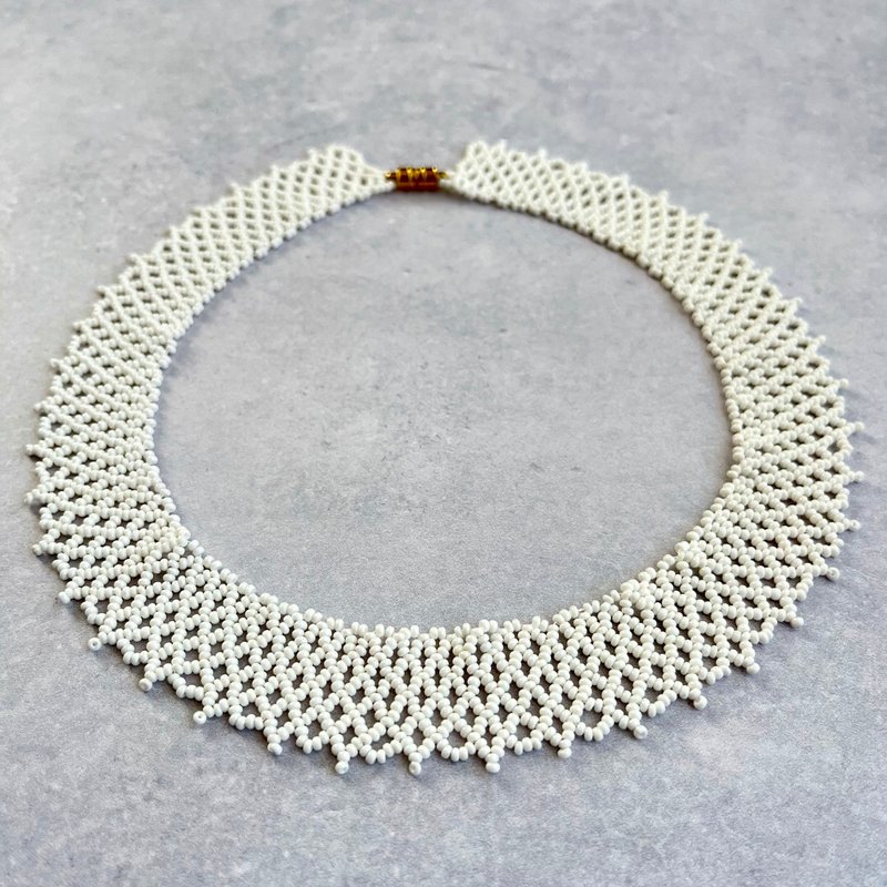 【限定1点】Lacy Necklace: White - 項鍊 - 玻璃 