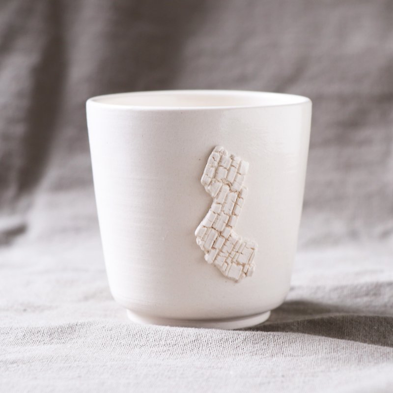 [Refurbished] Fragment Series White Fragment Teacup - Teapots & Teacups - Porcelain White