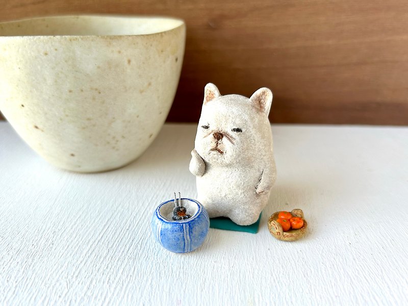 French bulldog lost in thought by the brazier - Stuffed Dolls & Figurines - Pottery Khaki