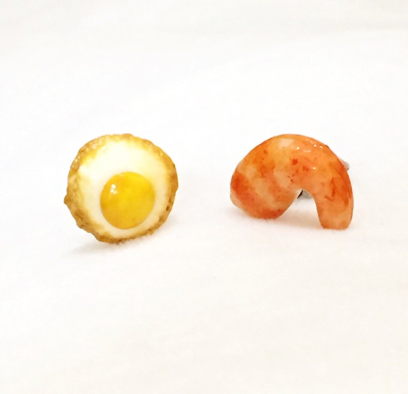 煎蛋&蝦仁耳環(兩個一組)(可改耳夾式) - 耳環/耳夾 - 黏土 多色