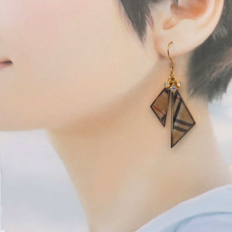 twin triangle_nova plaid - ต่างหู - โลหะ สีนำ้ตาล