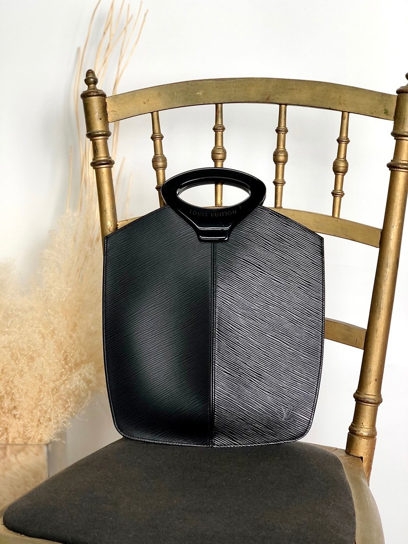 【 日本直送　名牌中古包 】LOUIS VUITTON ルイヴィトン エピ ハンドバッグ ブラック レザー ミニバッグ vintage オールド nguzwd - 手提包/手提袋 - 真皮 黑色
