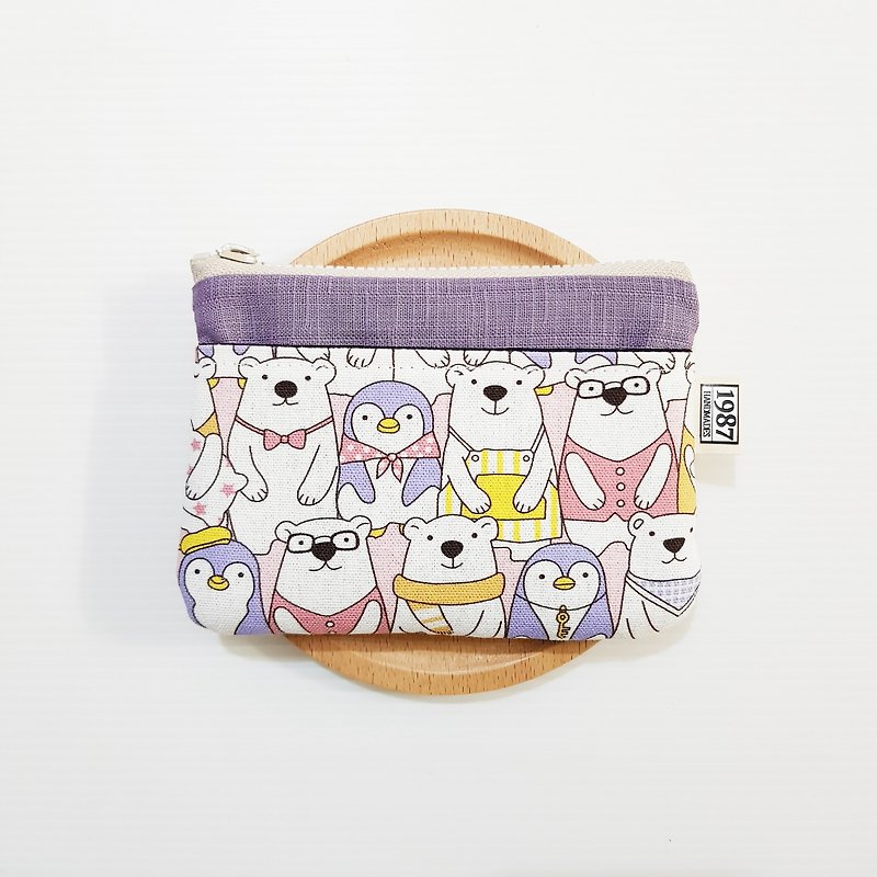 [Polar Bear Family (Purple)] Coin Purse Clutch Bag Carrying Bag Zipper Bag Christmas Gift - Clutch Bags - Cotton & Hemp Purple
