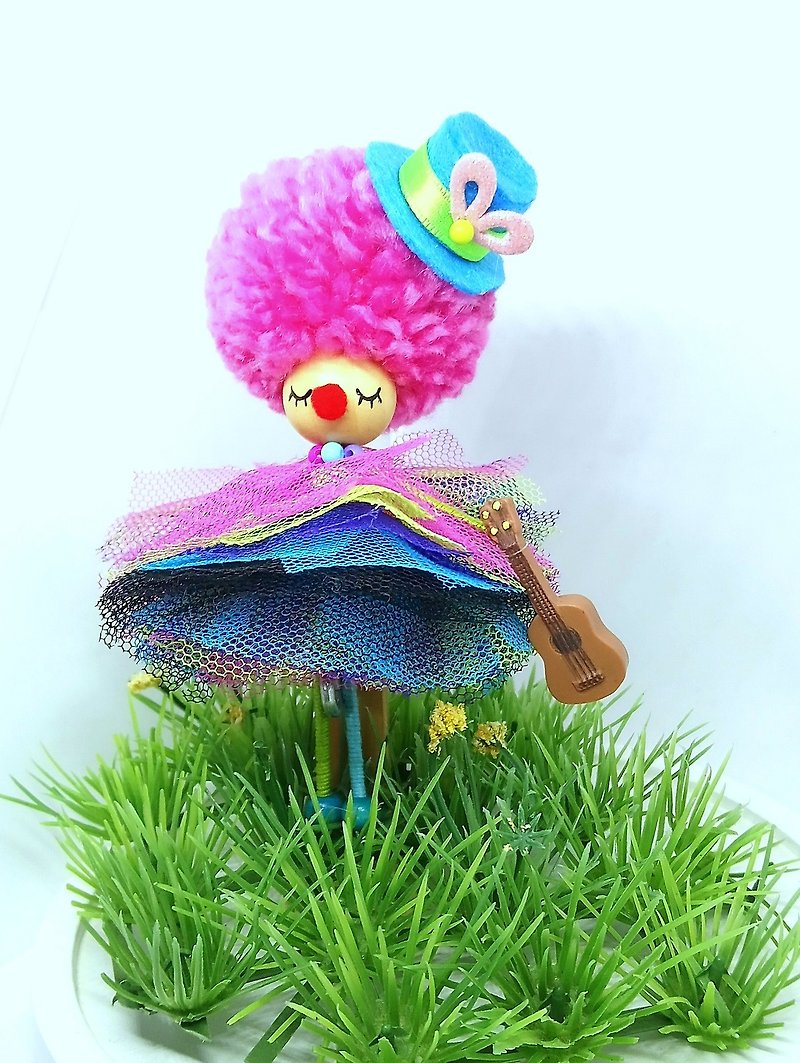Clown brooch doll - Brooches - Wood Multicolor