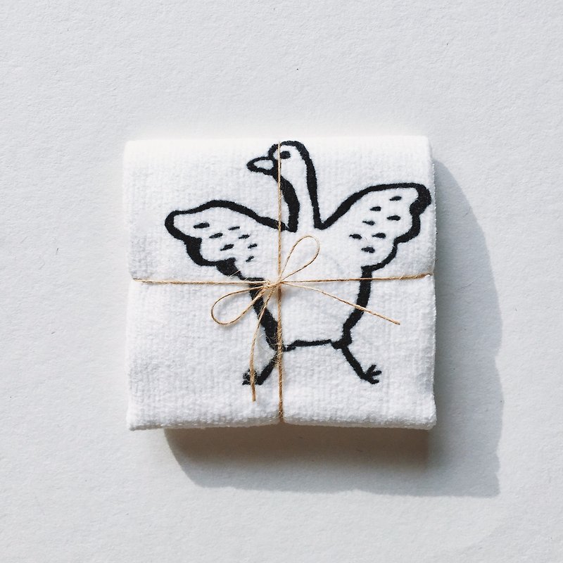 Cosmos Zoo Multipurpose Small Square / Towel - ผ้าขนหนู - เส้นใยสังเคราะห์ ขาว