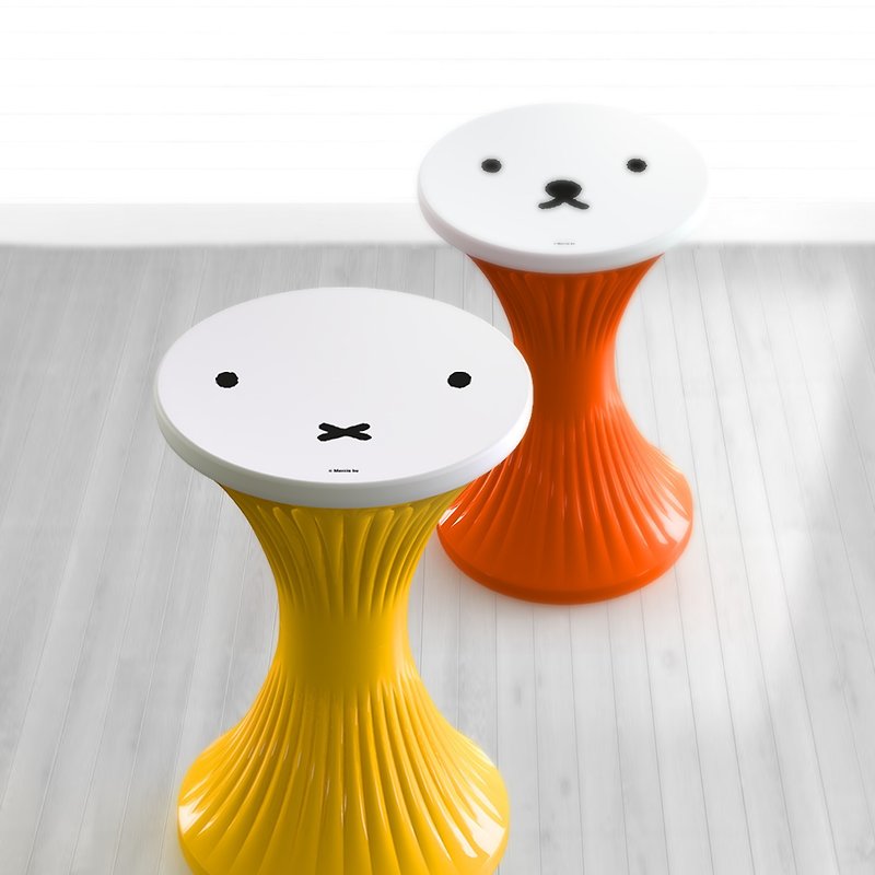 【Pinkoi x miffy】紅A A Round Stool ( Registered Design ) - Other - Plastic 