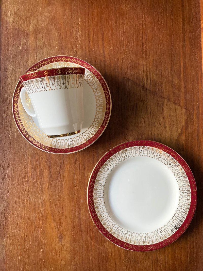 紅金鑲邊骨瓷下午茶杯組英國製 - 茶壺/茶杯/茶具 - 瓷 白色