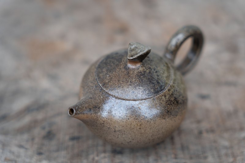 柴燒茶壺 - 茶壺/茶杯/茶具 - 陶 卡其色