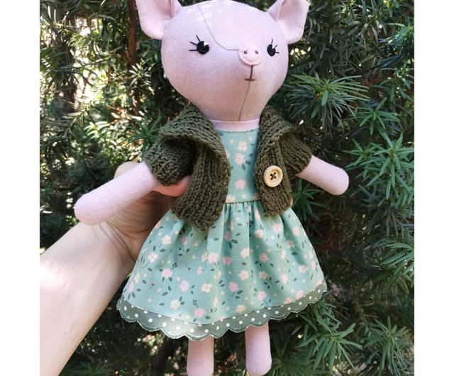 ピンクのブタの女の子、手作りのぬいぐるみ、ウールのぬいぐるみ ピンクのブタの女の子、手作りのぬいぐるみ、ウールのぬいぐるみ