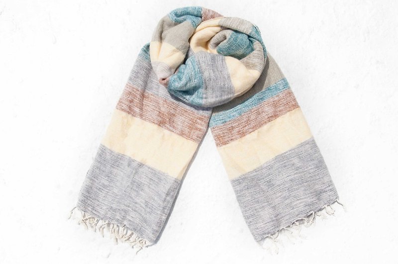 Pure wool shawl / knit scarf / knitted shawl / blanket / pure wool scarf / wool shawl - the earth - Scarves - Wool Multicolor