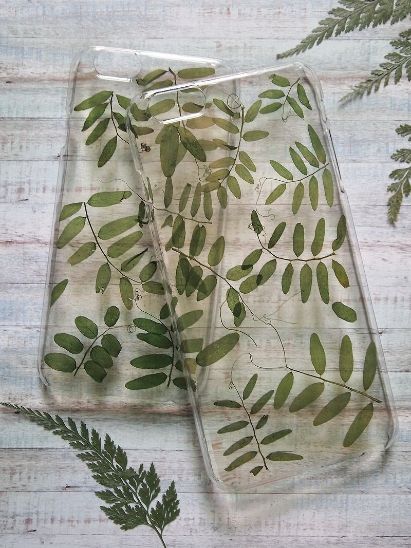 Pressed flower phone case, iPhone 6S plus, Nature color, on sale - เคส/ซองมือถือ - พลาสติก สีเขียว