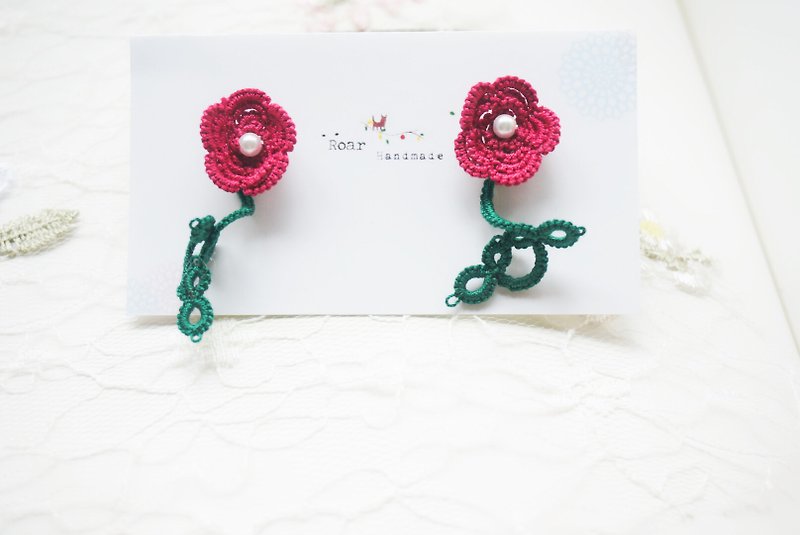 客製手工梭織蕾絲耳環 - 一朵花。針式/多色入/二種配搭 - 耳環/耳夾 - 棉．麻 