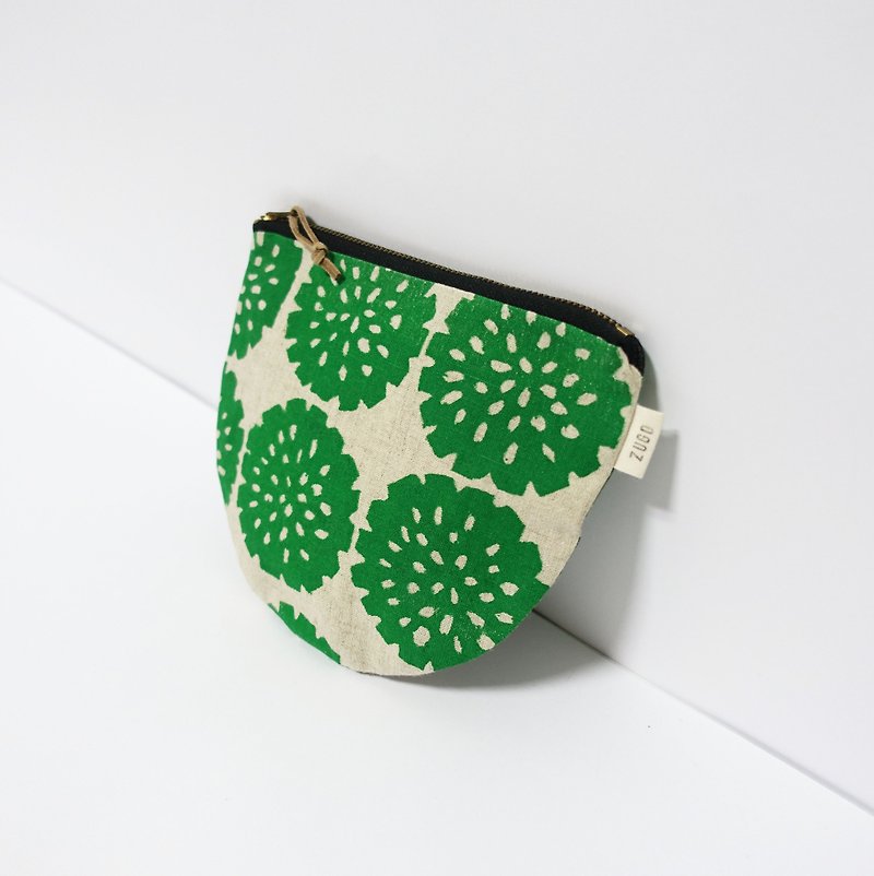 Screen printing  Zipper bag  flower - กระเป๋าเครื่องสำอาง - ผ้าฝ้าย/ผ้าลินิน สีเขียว