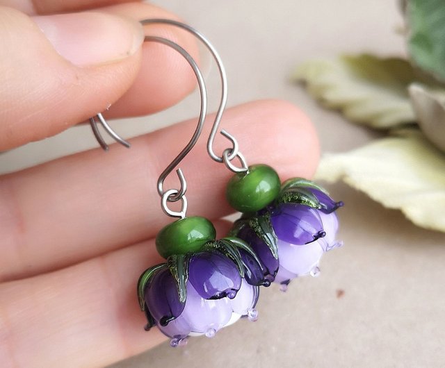 Purple Flower Earrings, Lampwork Glass Flower Earrings, handmade