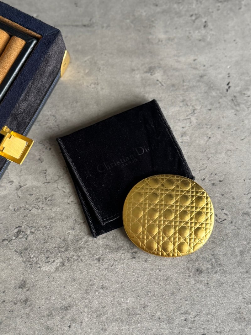 中古正品 Christian Dior 迪奧 菱格 Lady Dior 鏡子 化妝鏡 隨身 - 彩妝刷具/鏡子/梳子 - 其他金屬 金色