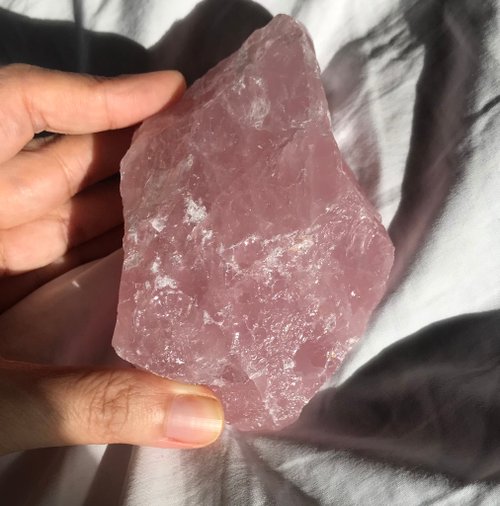 水晶の巨大原石(ピンク色) ピンク水晶 原石 その他インテリア雑貨 Shin Stone 通販