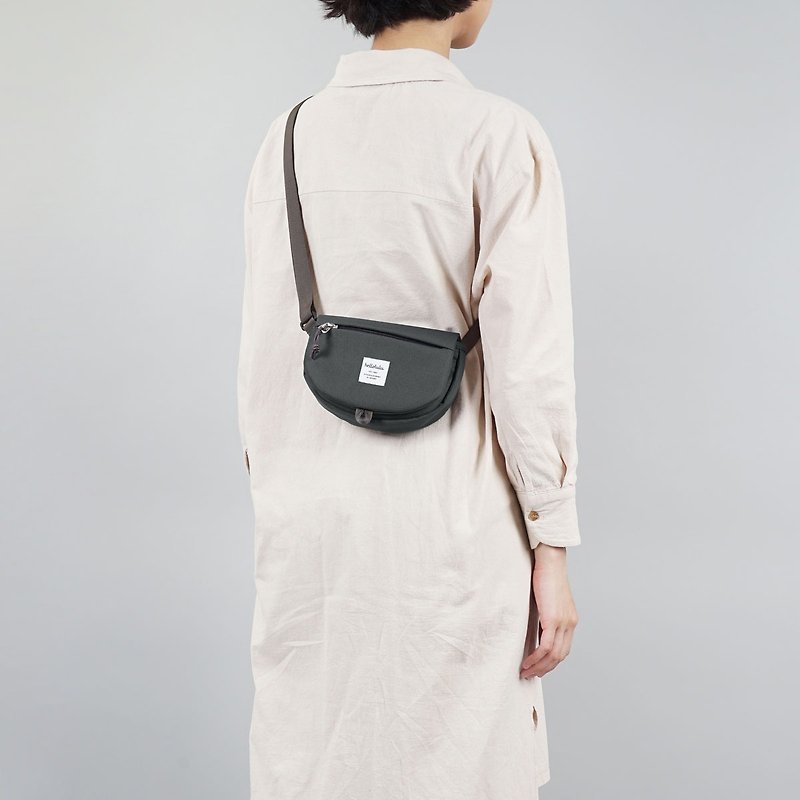 hellolulu EDDY Mini Cross Body Bag-Carbon Grey - Messenger Bags & Sling Bags - Polyester Gray