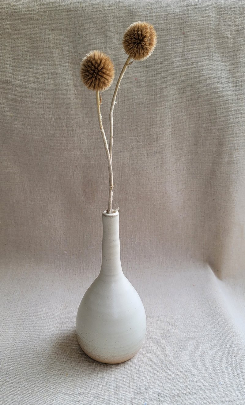 swan vase - Pottery & Ceramics - Pottery White