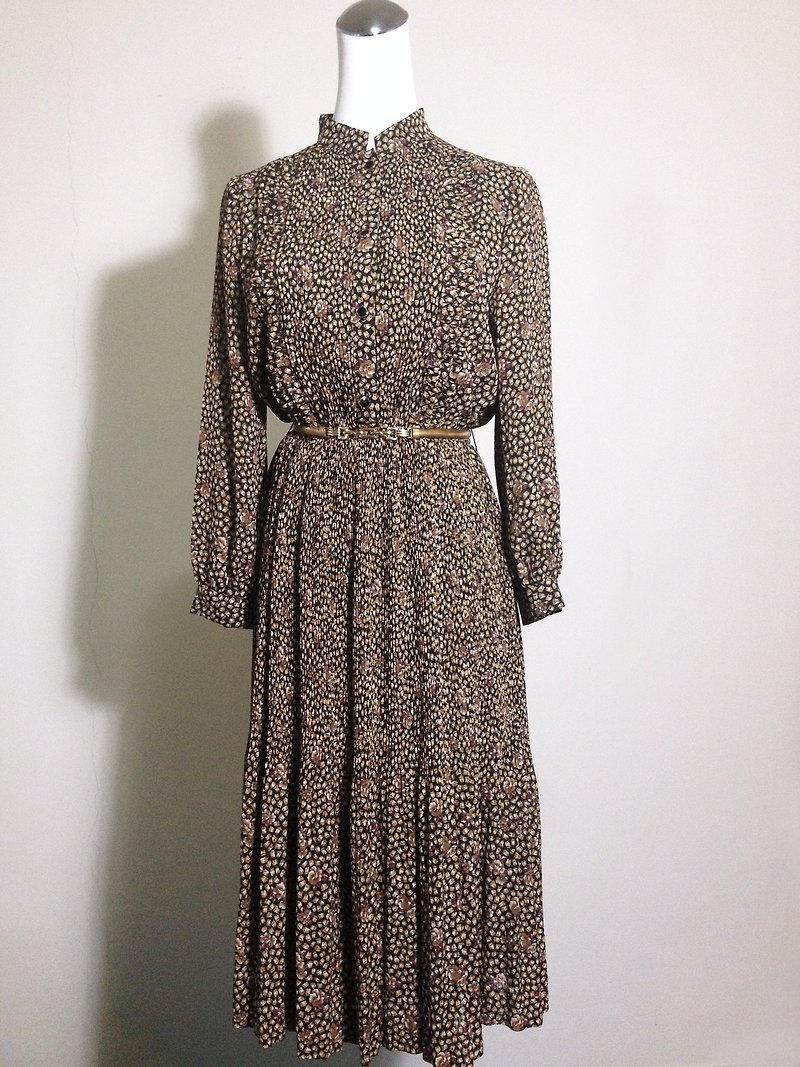 When vintage [antique dress / Nippon elegant pleating flowers antique dress] abroad back vintage long dress VINTAGE - One Piece Dresses - Other Materials Brown