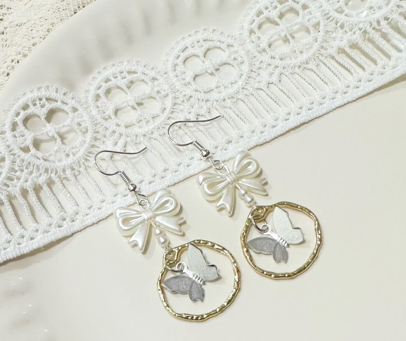 Brand New DIY Butterfly Earrings - ต่างหู - วัสดุอื่นๆ สีเงิน