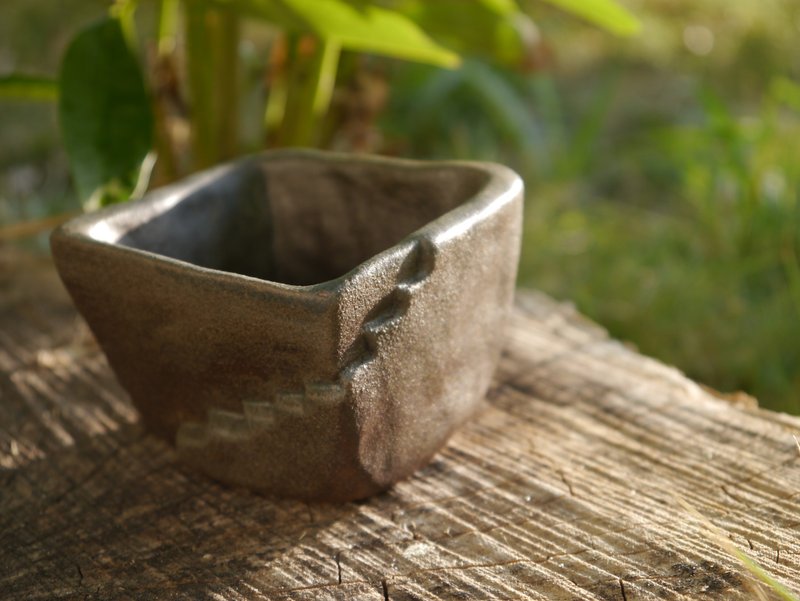 【罽罽 Pottery】Small stair-climbing pots - basin pots and accessories trays - Items for Display - Pottery Gray