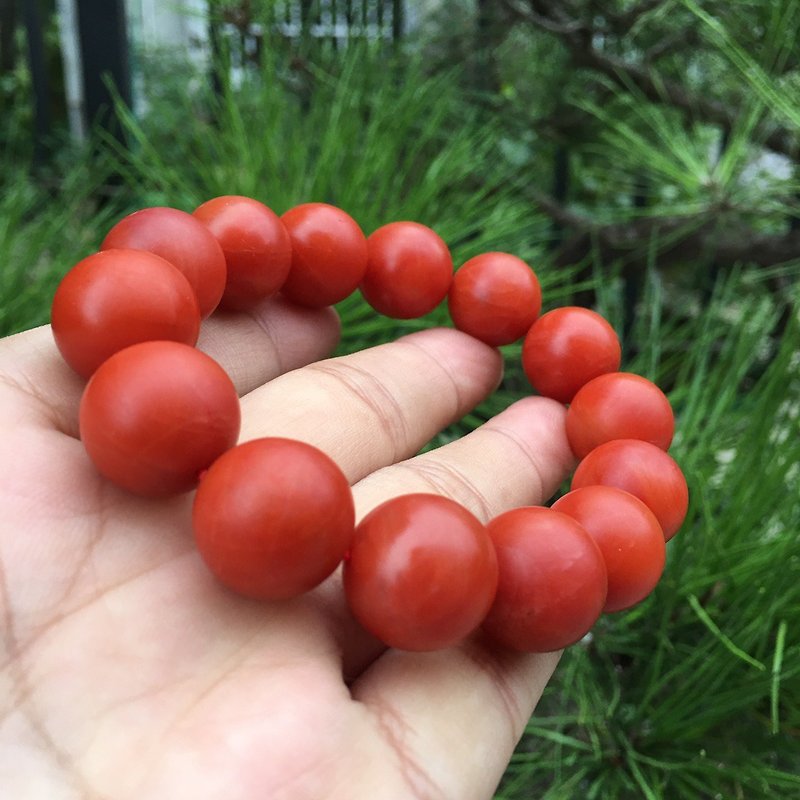 The best Baoshan Nanhong single-circle bracelet persimmon red color is bright, gelatinous, strong, jade-like and greasy