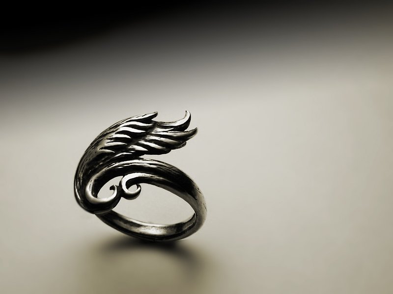Single wing curve ring - General Rings - Other Metals Silver