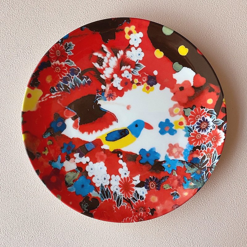 Art Porcelain Plate-Birds and Flowers (Gift Box Plate Holder) Xiaoguangdian Gallery Handicapped Art Painter-Peng Jiahui - จานและถาด - เครื่องลายคราม หลากหลายสี