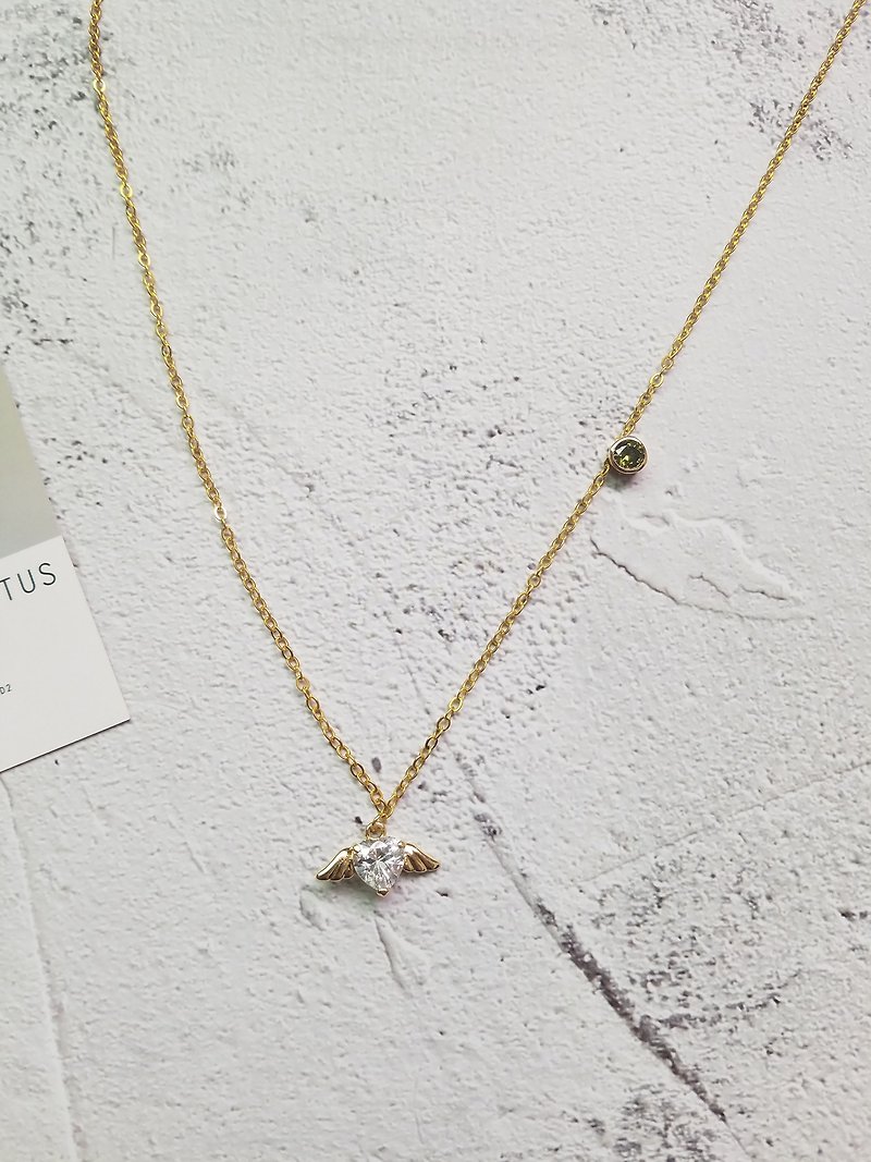 Hau stone small diamond necklace gold collar chain - Necklaces - Other Metals Gold
