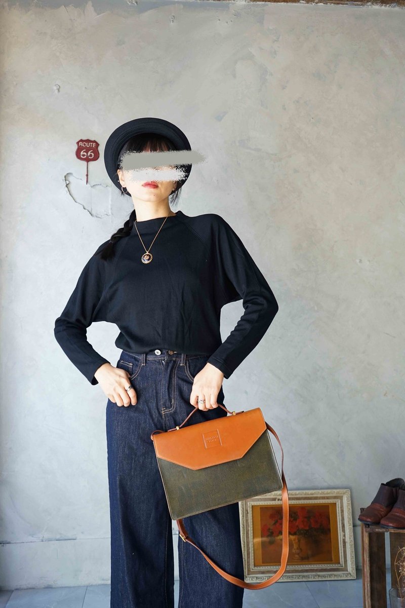 尋寶古著-簡約俐落連袖針織半高領上衣 - 女裝上衣 - 聚酯纖維 黑色