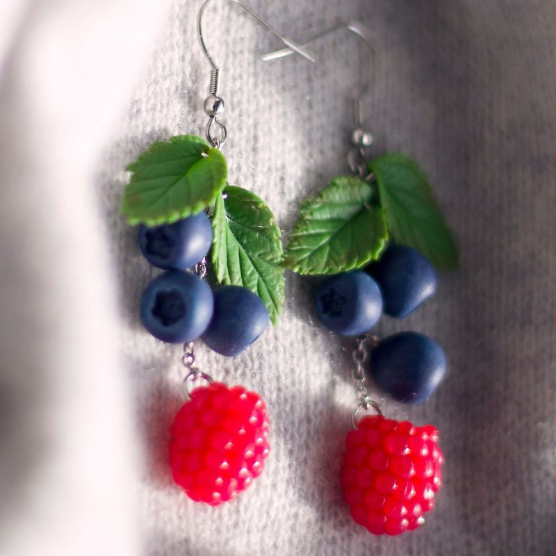 Blueberry raspberry polymer clay earrings, fruit earrings, berry earrings - Earrings & Clip-ons - Waterproof Material 