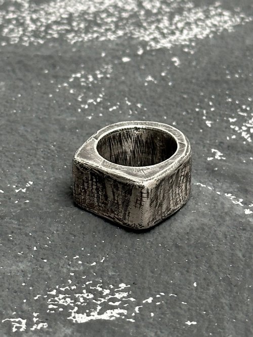Whitedo Handcrafts 手工純銀網格空心戒指