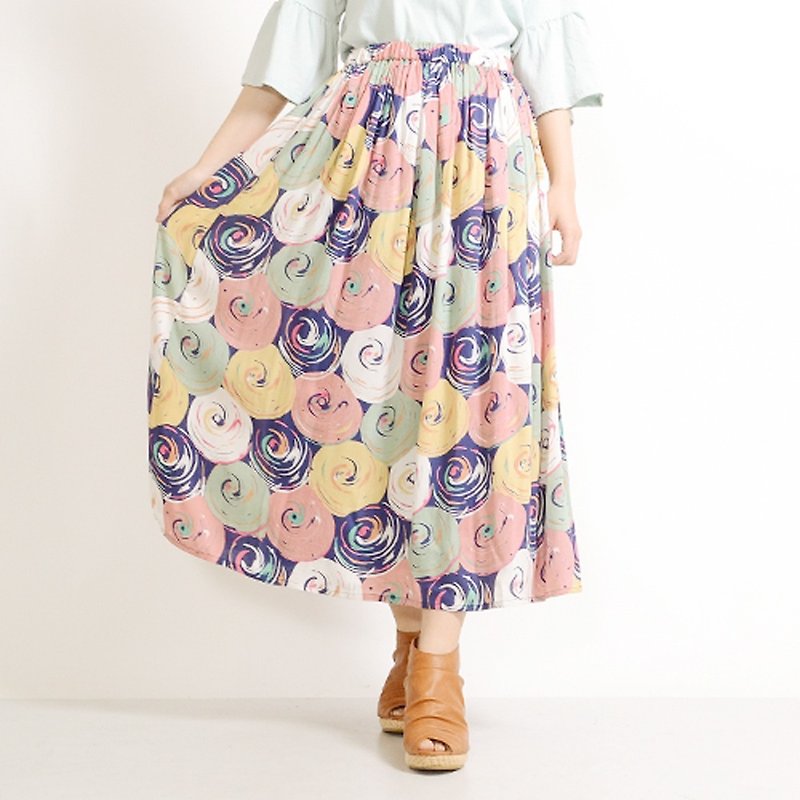 Round water balloon print Rayon flare skirt - Skirts - Other Materials Pink