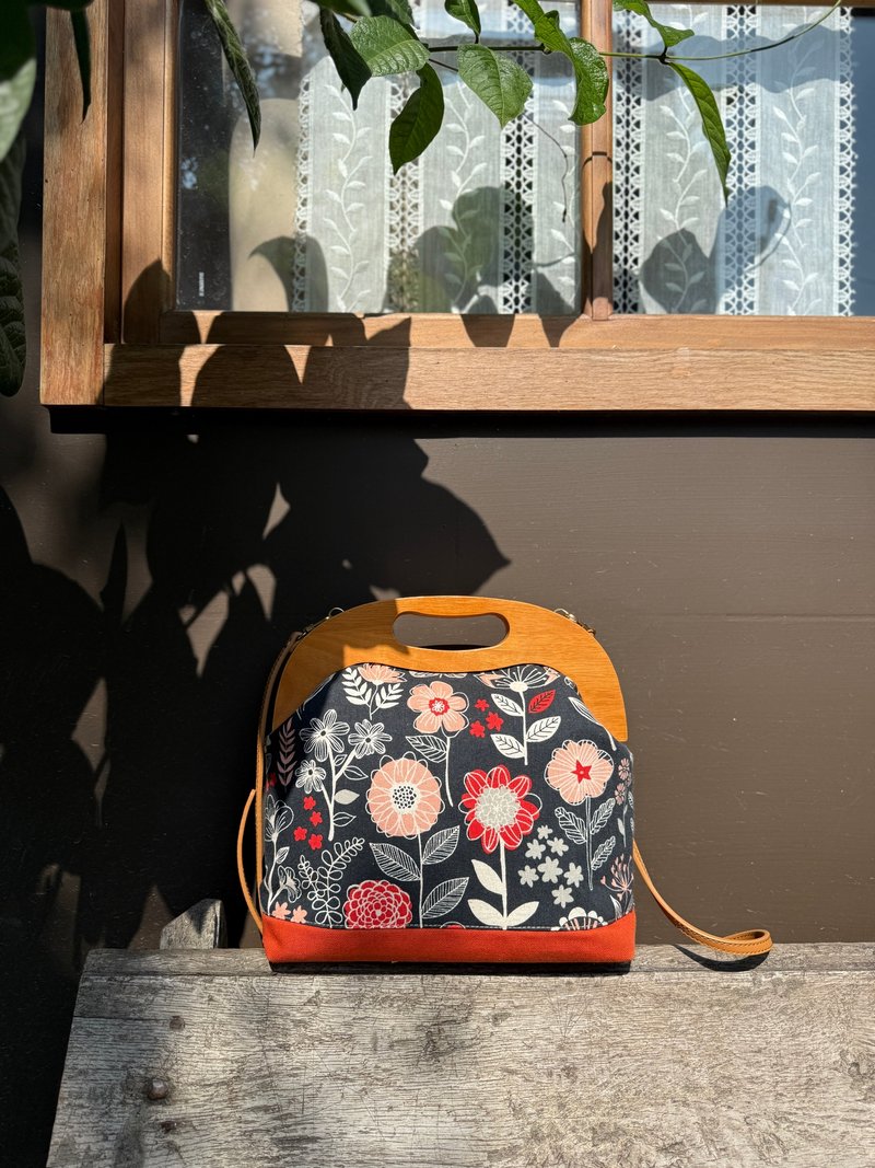 幽靜花園木口金包 - 側背包/斜背包 - 棉．麻 紅色