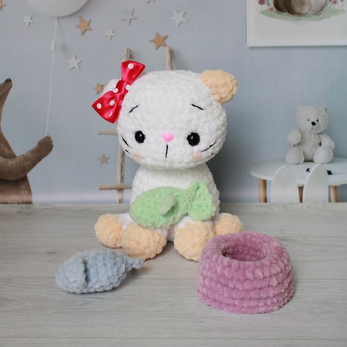 Knittedtoysworld Teddy white kitten, stuffed toy kitten, baby gift