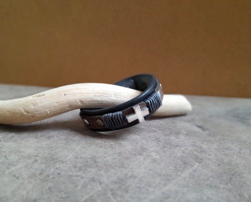Luckysevenleather Handmade Leather Bracelet with Thick Aged Silver Cross for Men/Teen Boys