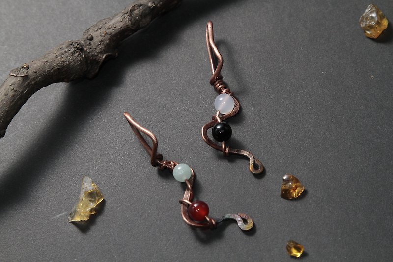 【Series of Crystal】Black, red, white agate and jade pendant _ Sceptre (Sprayed) - Necklaces - Gemstone Multicolor