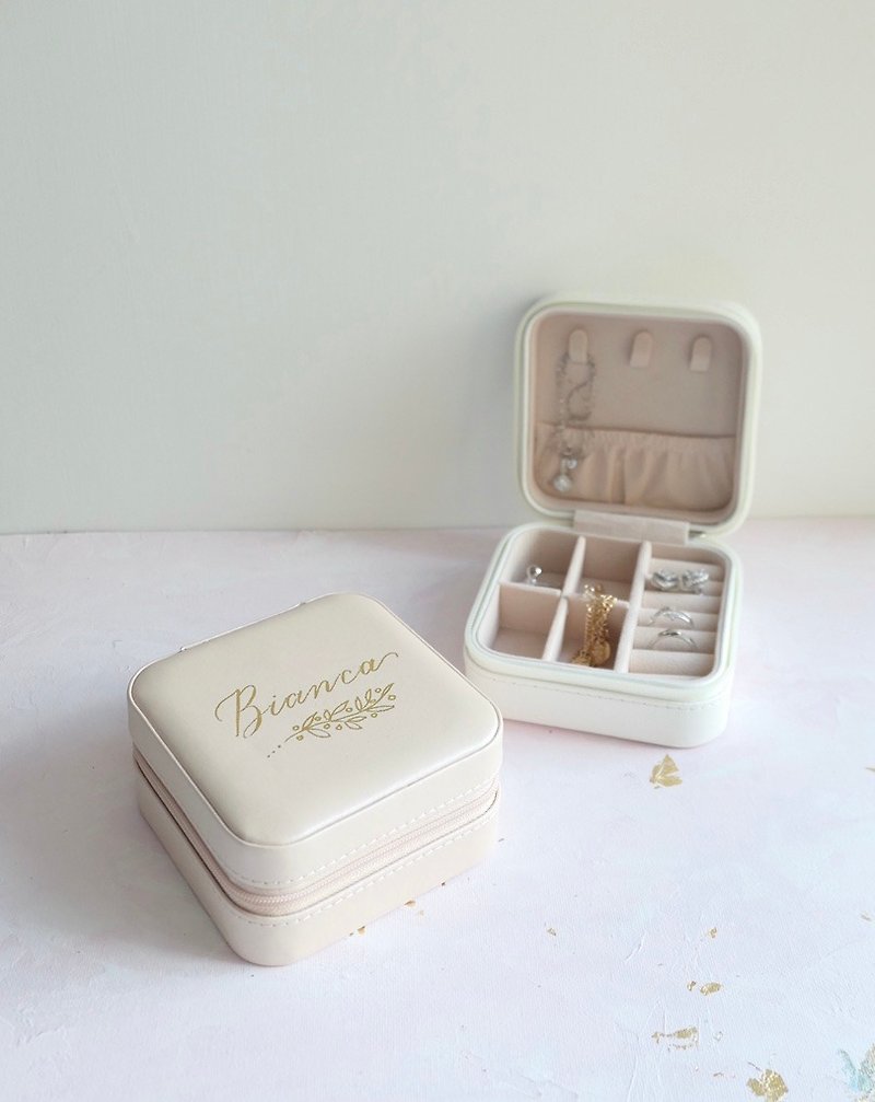 Mini jewelry box is hand-carved and customized - Makeup Brushes - Other Metals Pink